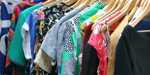 This Easy & Clever Trick Can Clear Out Your Closet With Minimal Effort