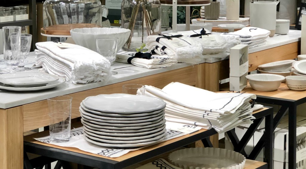 Hearth & Hand dinnerware