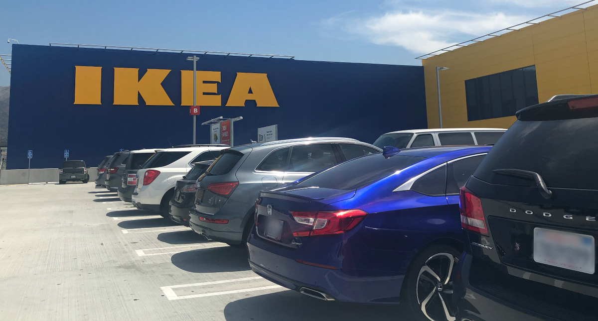 IKEA crowded parking lot