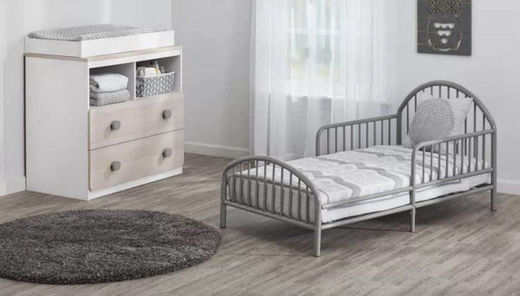 Novogratz Prism Metal Toddler Bed