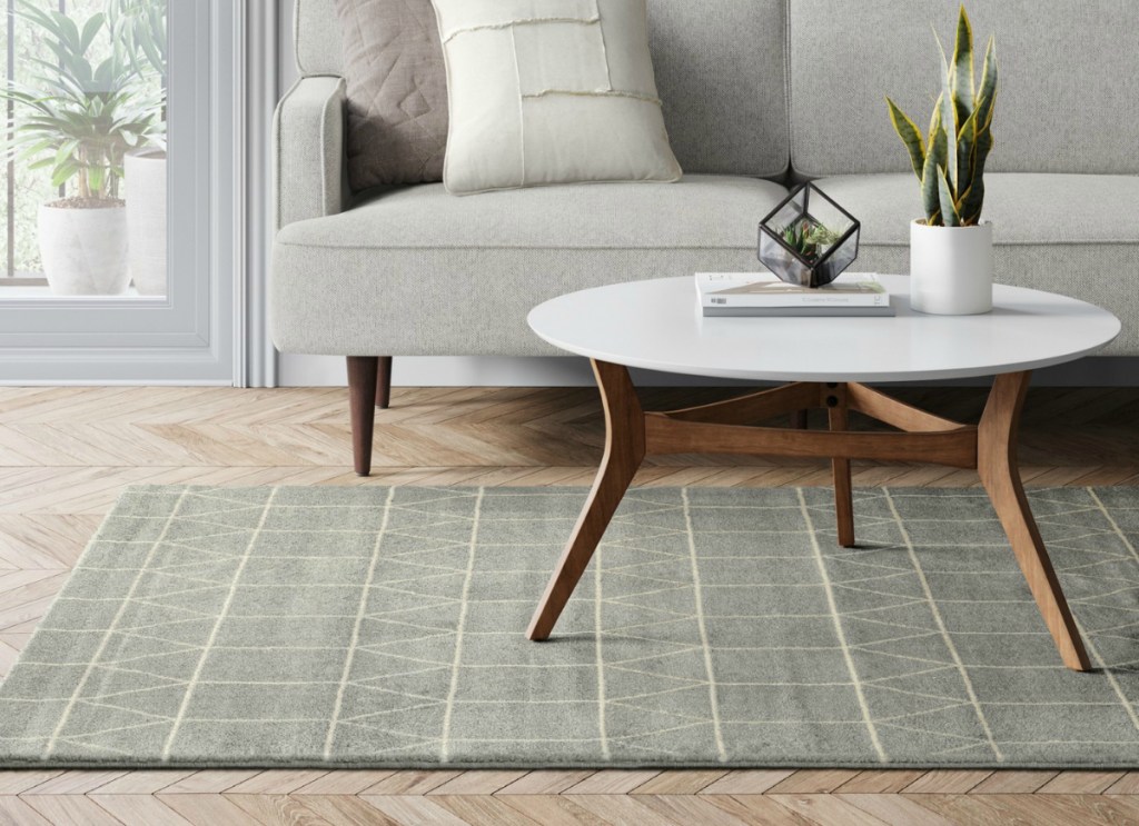 Elle Linear Grid Rug
