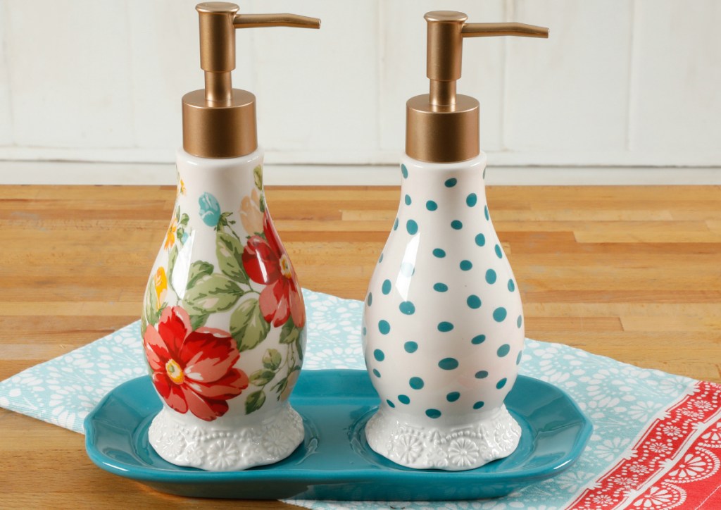The Pioneer Woman Vintage Floral Soap and Lotion Set