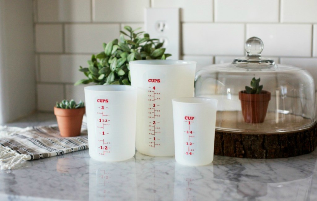 Flexible Liquid Measuring Cups - Set of 3