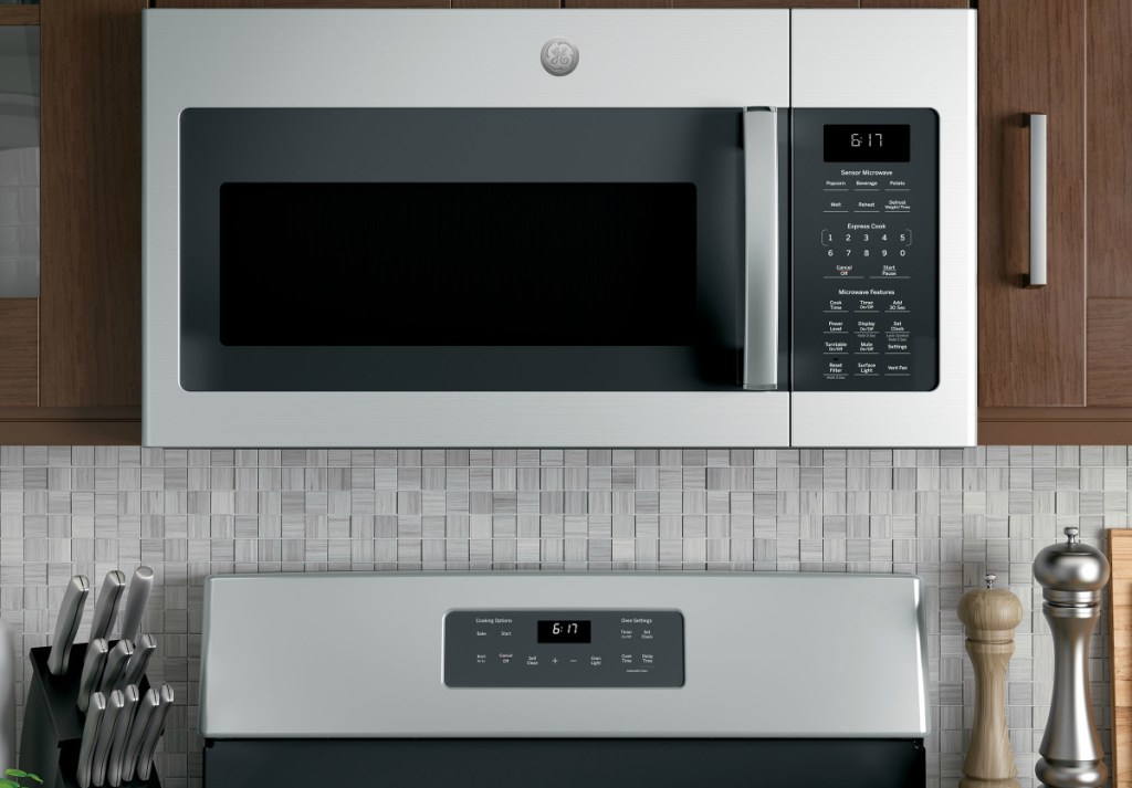 GE 1.7-cu ft Over-the-Range Stainless Steel Microwave with Sensor Cooking
