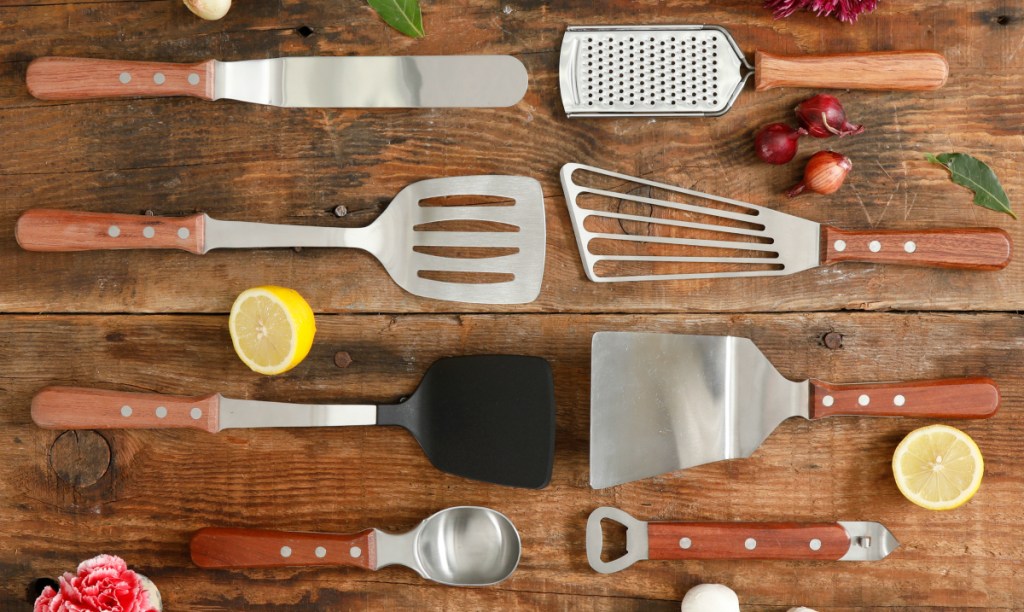 The Pioneer Woman Fall Sale All in One Tool and Gadgets, Set of 8