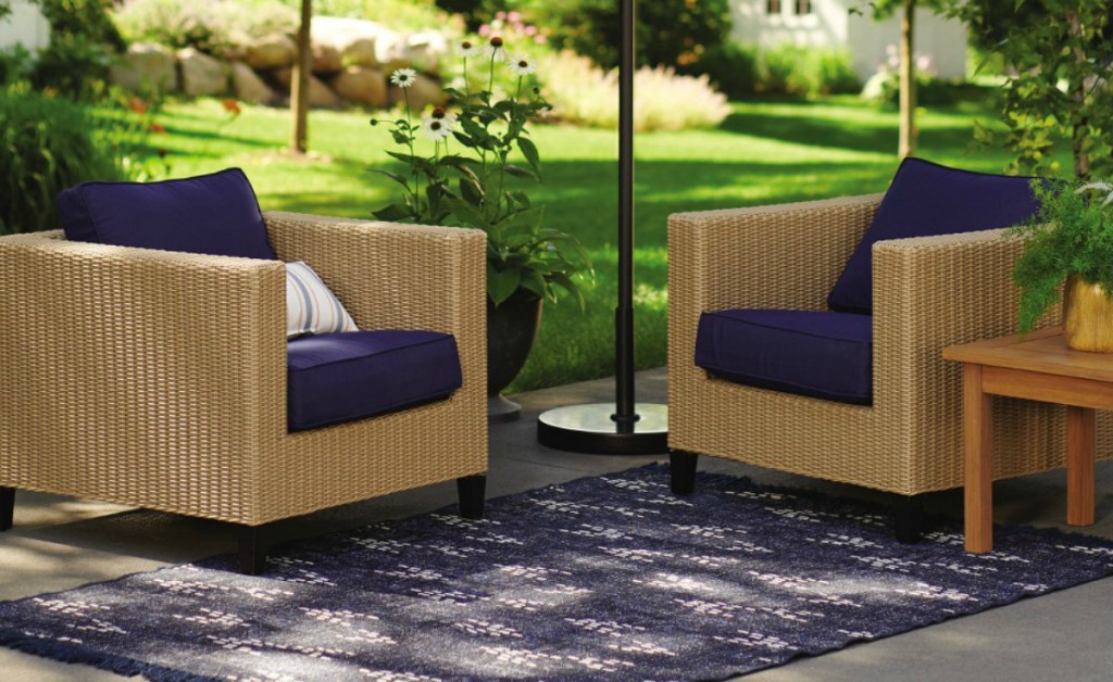 Threshold Staccato Outdoor Rug