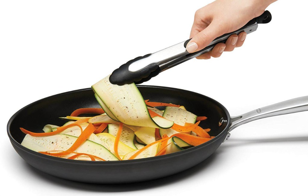 OXO Good Grips 9" Nylon Tongs