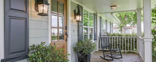 Carriage-House-Front-Porch