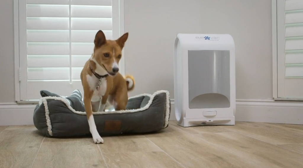 EyeVac Pet vacuum cleaner 
