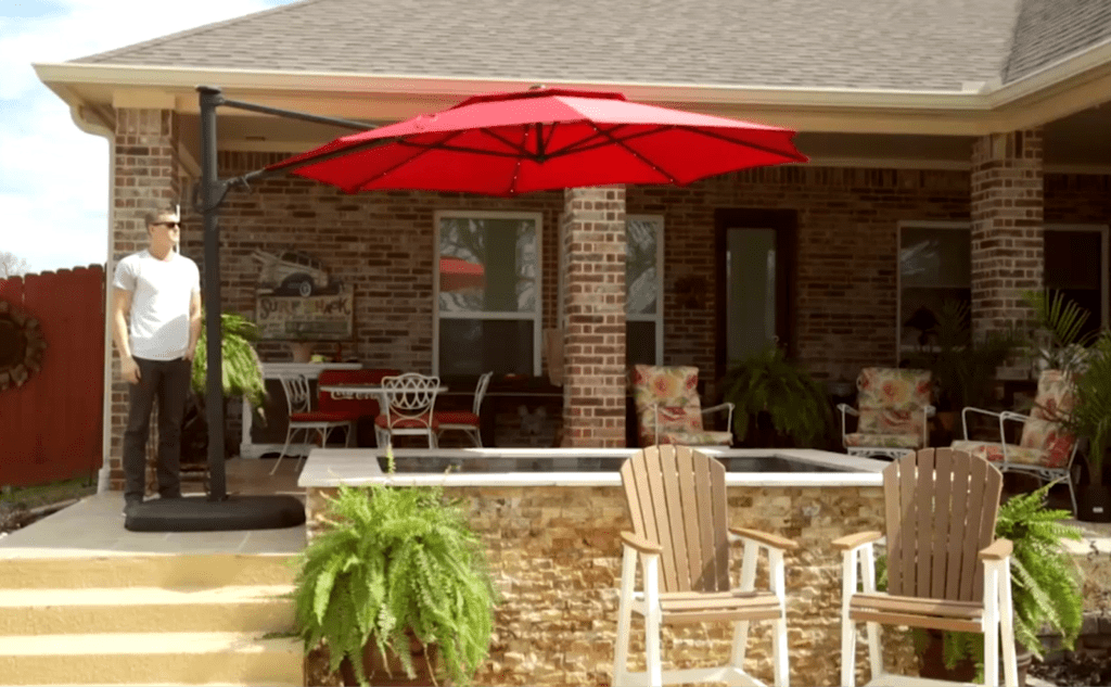 Simply-Shade-Red-Offset-Pre-lit-11-ft-Auto-tilt-Octagon-Patio-Umbrella-with-Black-Aluminum-Frame-and-Base