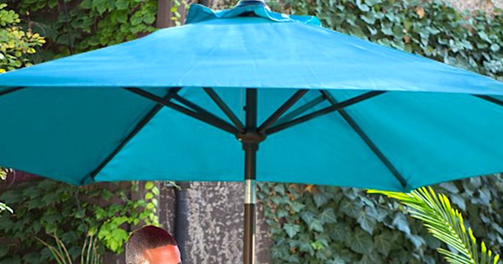 blue umbrella 