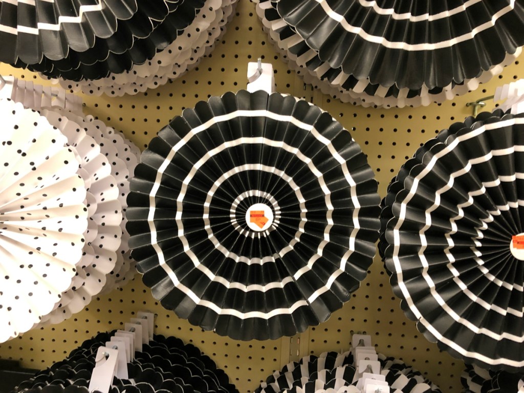 round metal wall decor at hobby lobby