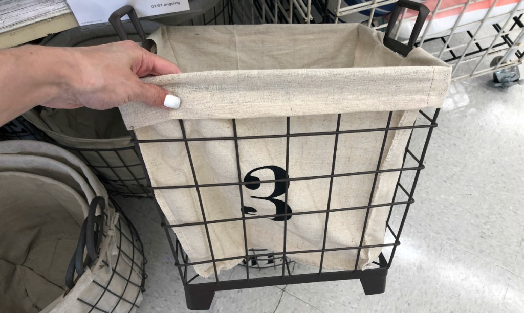 hand holding basket