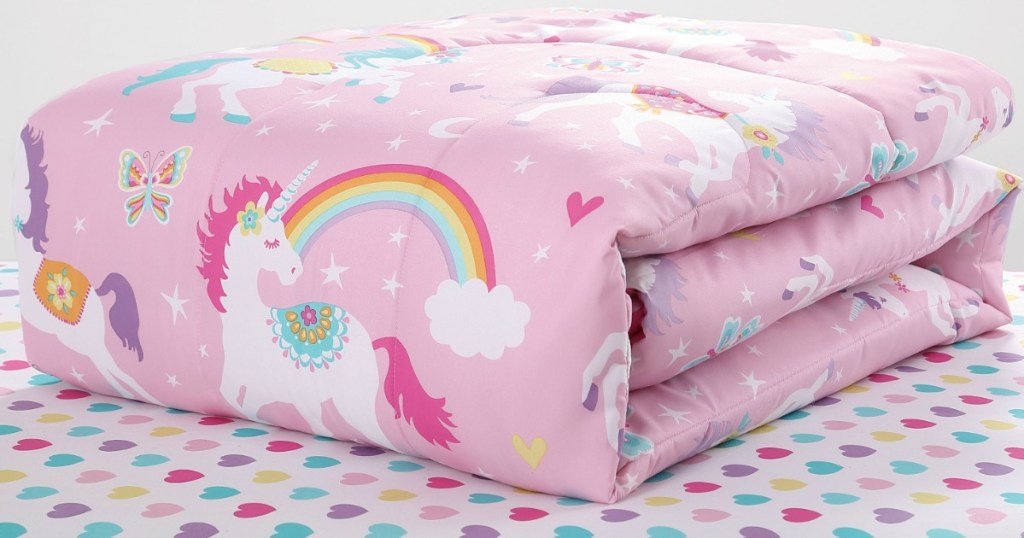 Unicorn-themed comforter 