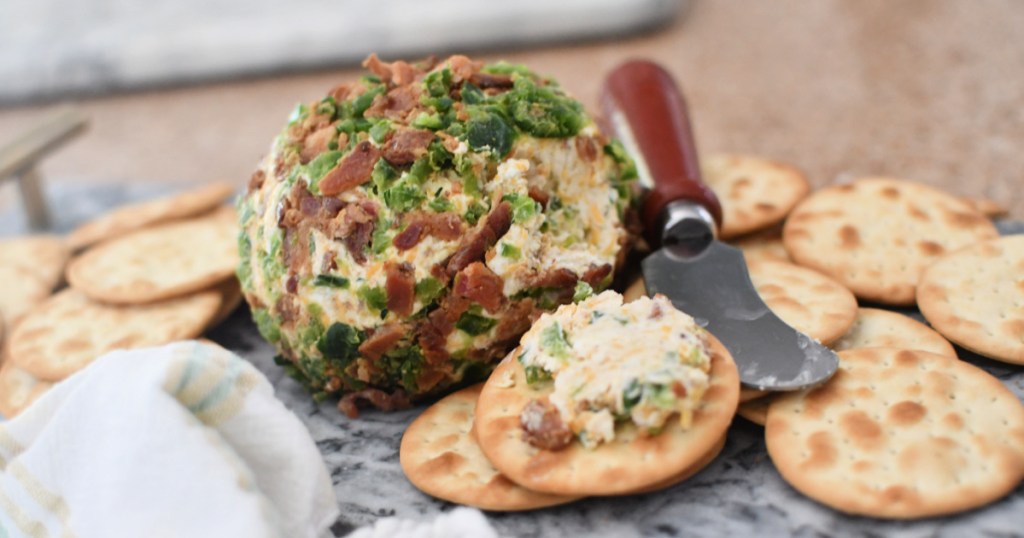 bacon cheddar cheese ball