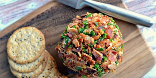This Bacon Jalapeno Cheese Ball Recipe is the Perfect Party Appetizer!