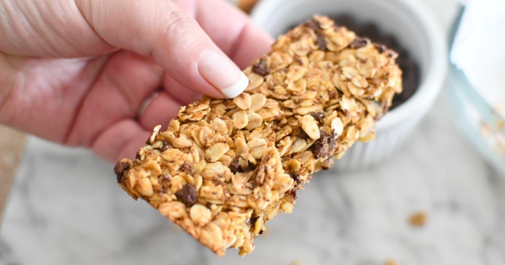 chocolate chip pumpkin granola bar