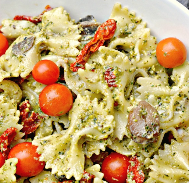 Pesto Pasta Salad 