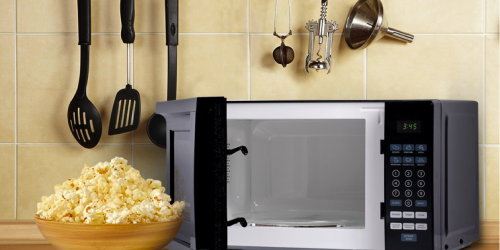 Amazon: Westinghouse Countertop Microwave Oven Just $37.99 (Reg. $99.99) – #1 Best Seller