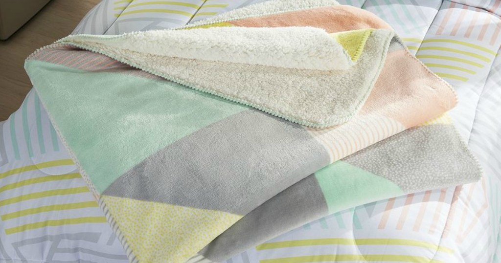 Sherpa Throw