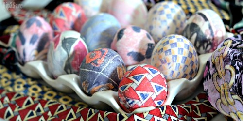 How to Dye Easter Eggs Using Silk