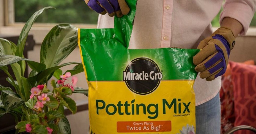 bag of Miracle-Gro Potting Mix