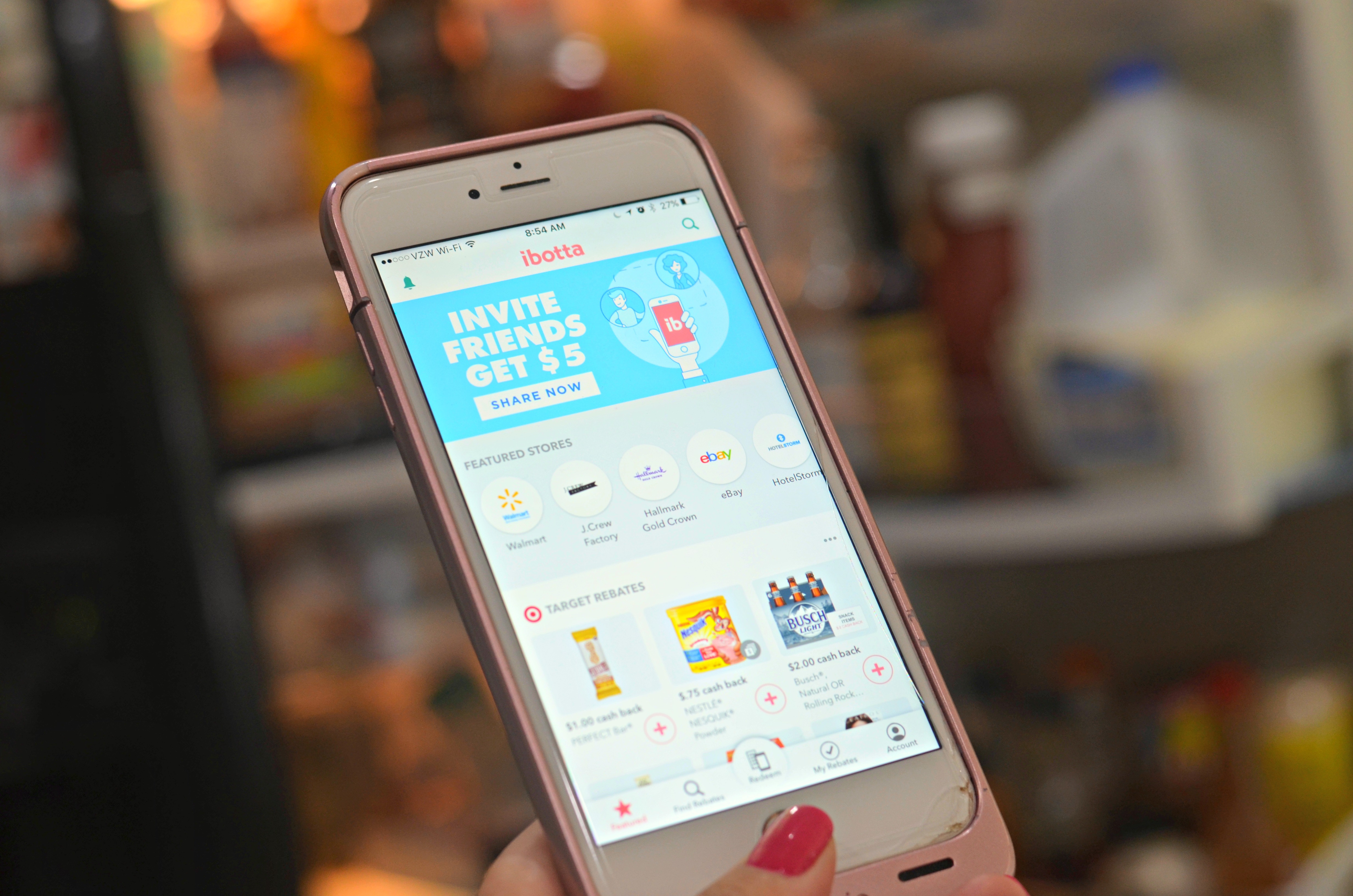 shop and earn rewards with these free mobile apps — Ibotta screen 