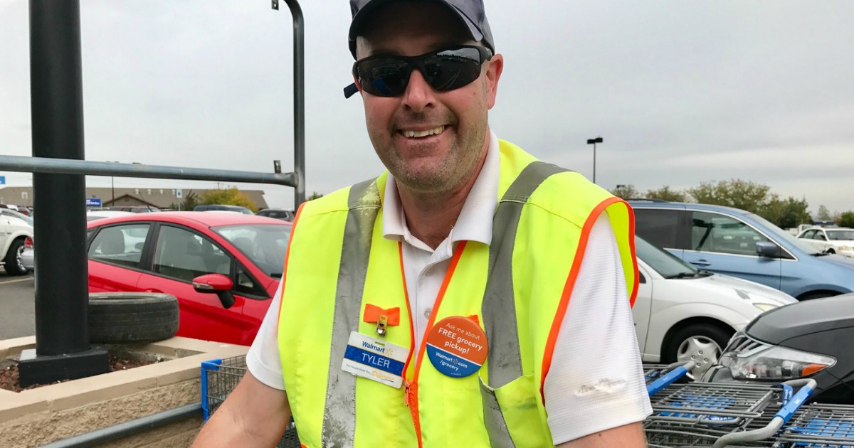 Walmart Grocery Pickup smiling attendant