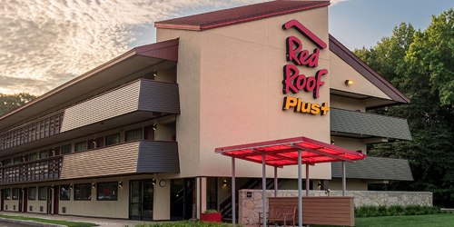 Military Members & Veterans: 40% Off At Red Roof Inn