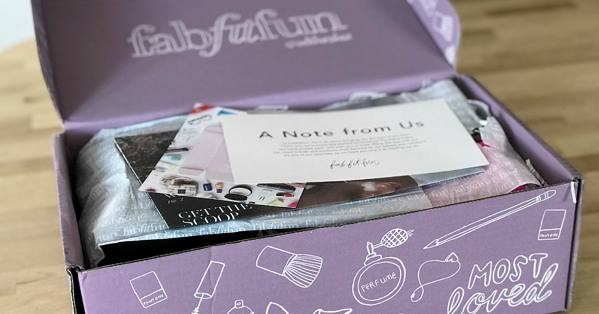 FabFitFun box with a note