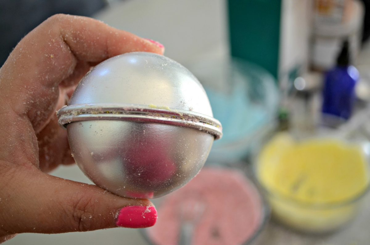 bath bomb mold