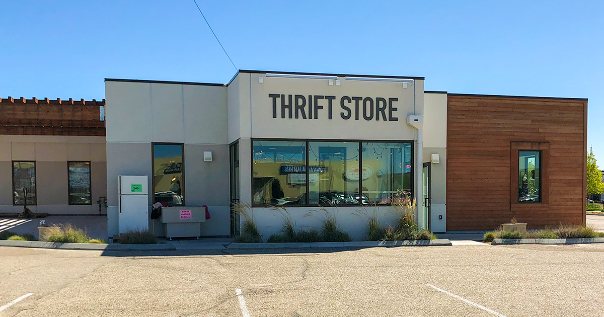 shop pottery barn with these money-saving tips – what to buy in may thrift store finds