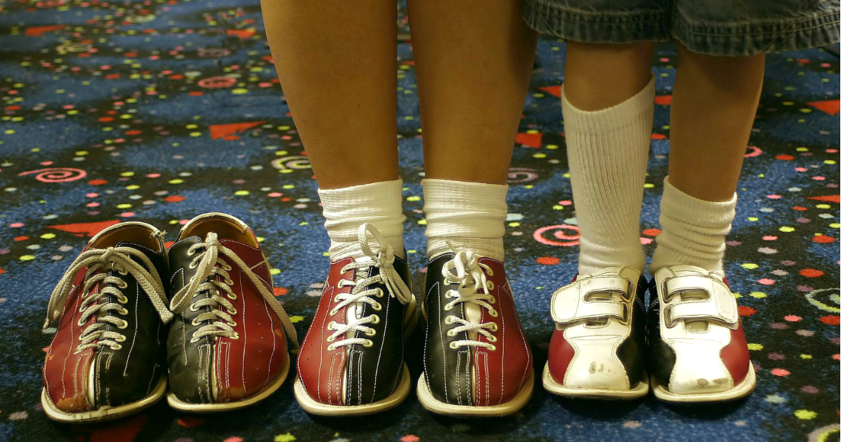 Fun free activities for kids to do in summer include bowling.