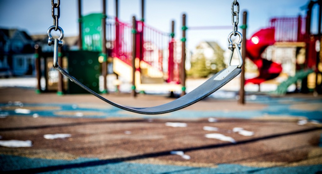 free summer activities for kids — try a new park