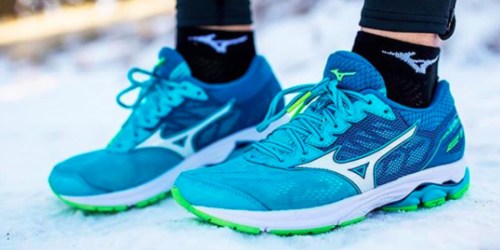 Mizuno Men’s or Women’s Running Shoes Only $69.98 Shipped (Regularly $120)