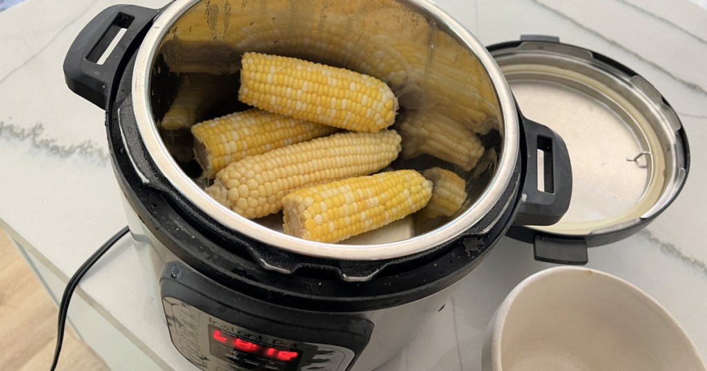 steaming corn in an instant pot