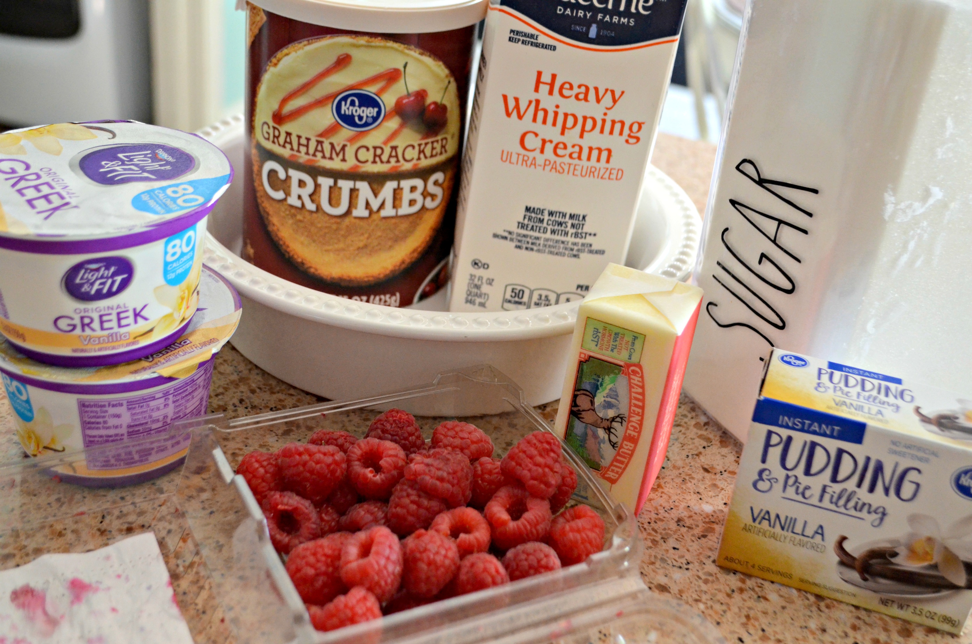 Easy Raspberry Cream Pie – The ingredients on the counter