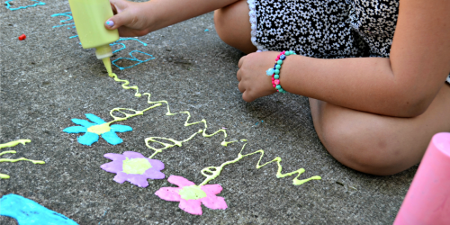 Easy 3-Ingredient DIY Puffy Sidewalk Paint | Fun Summer Activity For Kids!