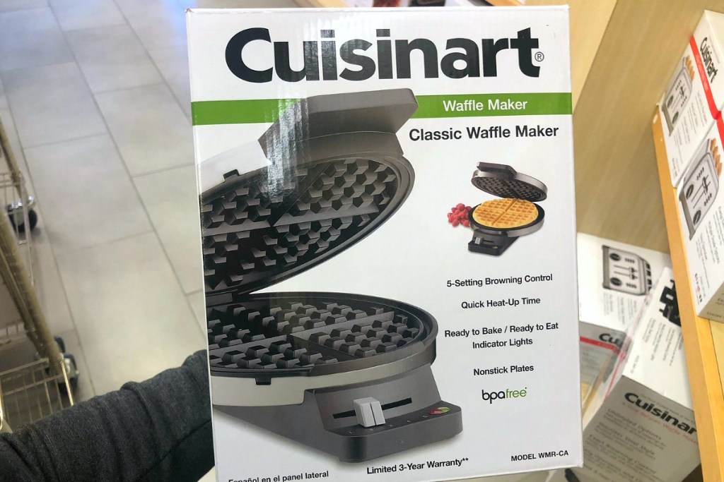 gift guide chef cook — cuisinart classic round waffle maker
