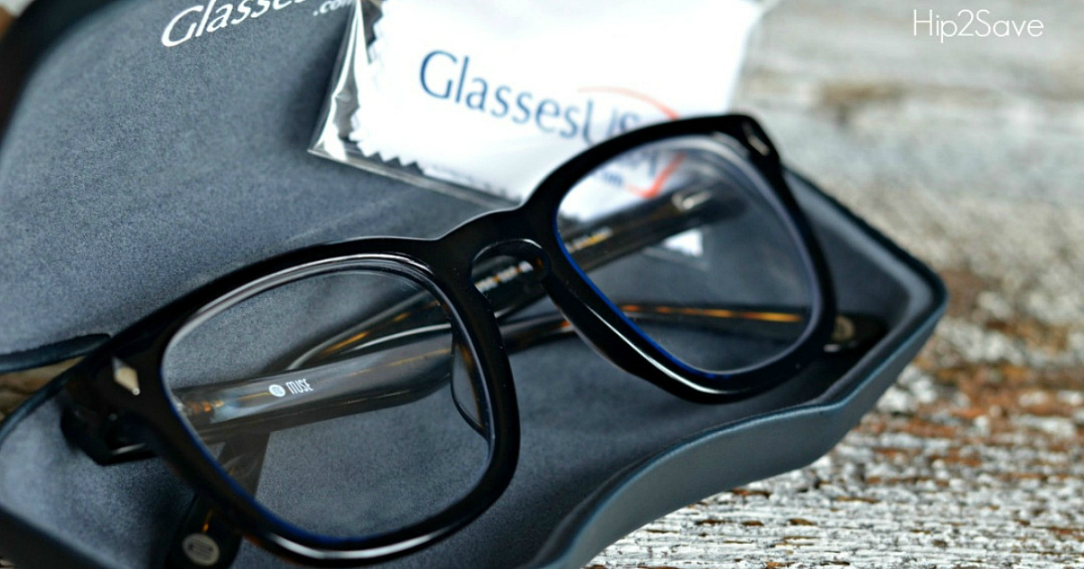 glassesUSA glasses in a case