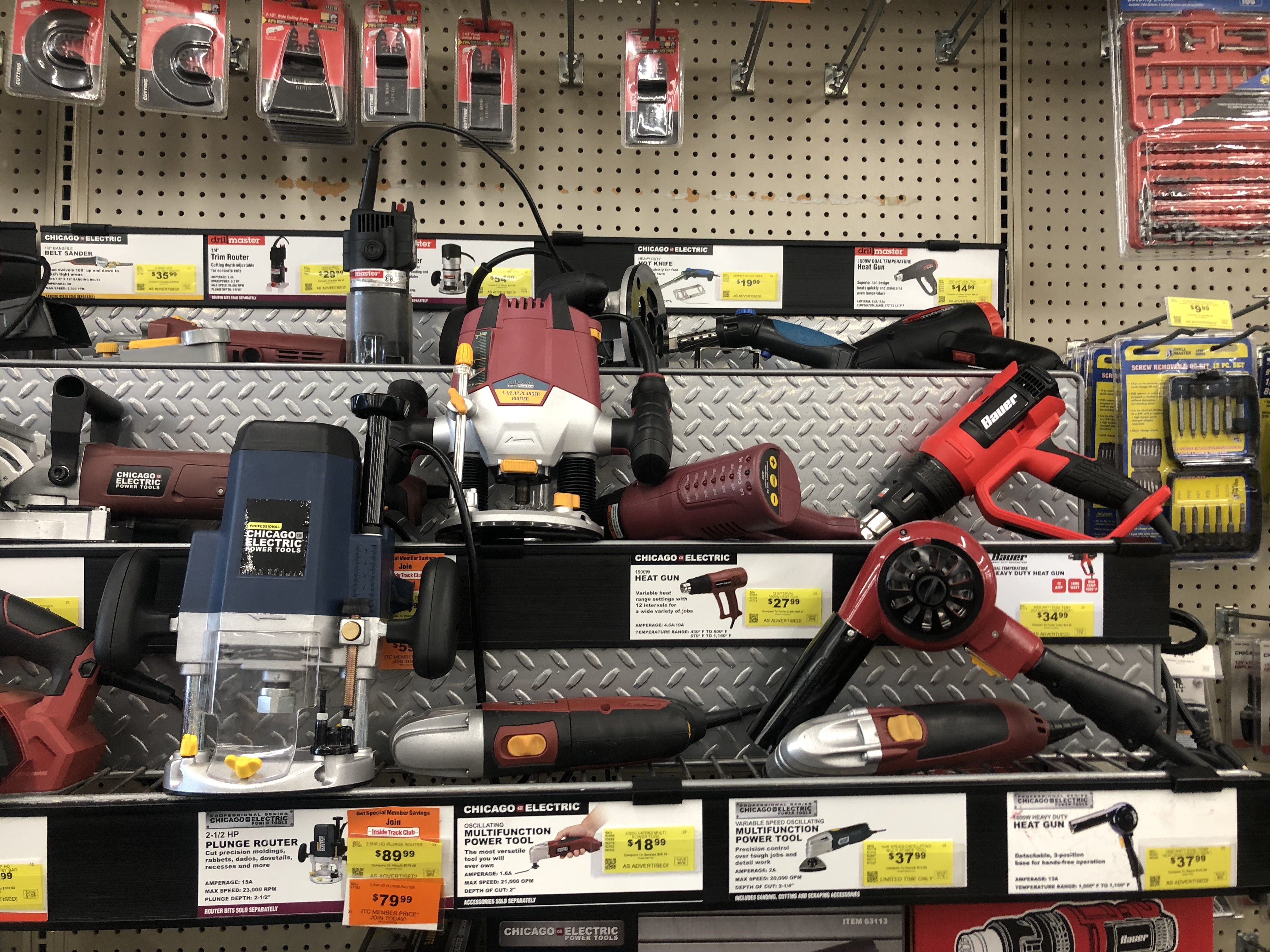 best harbor freight 2018 black friday deals – tools on display