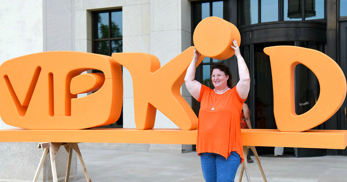 VIPKID.com is hiring teachers who love working with kids!