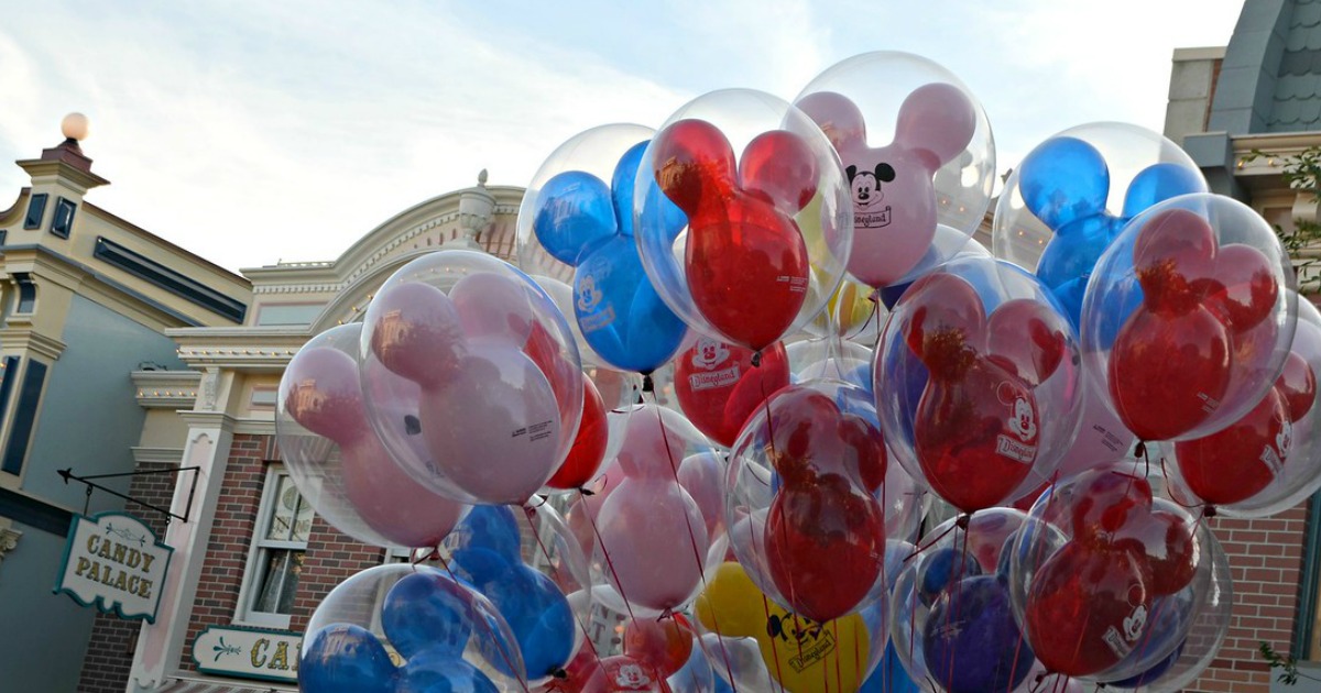 Magic Kingdom balloons on mainstreet