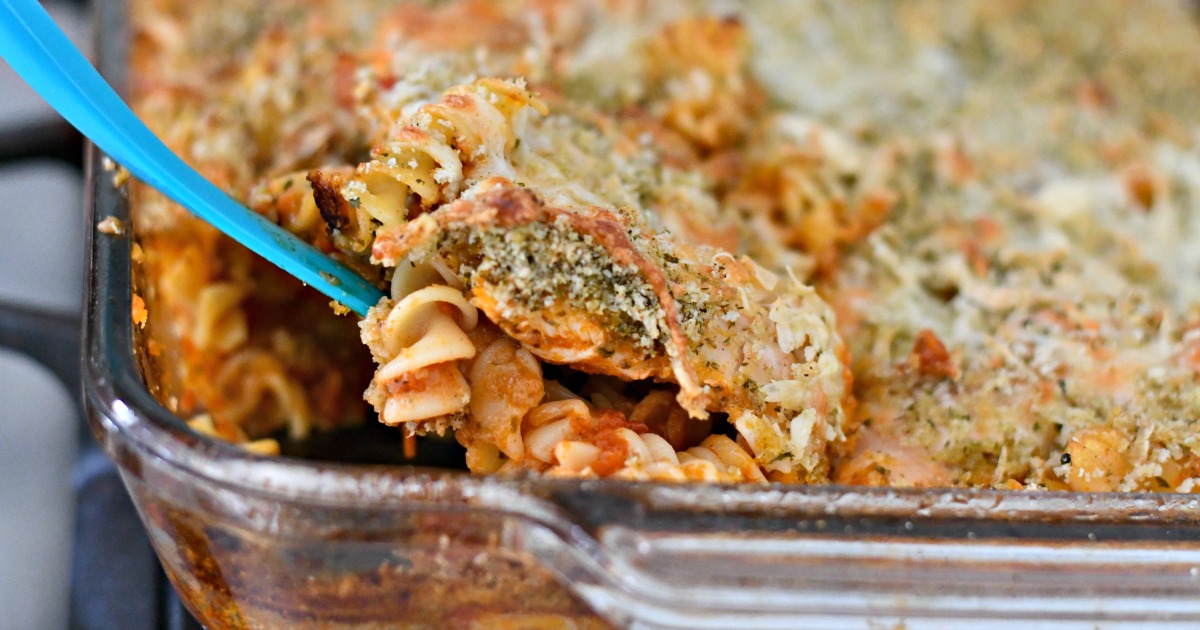 chicken parmesan bake one-pan meal – in the baking dish