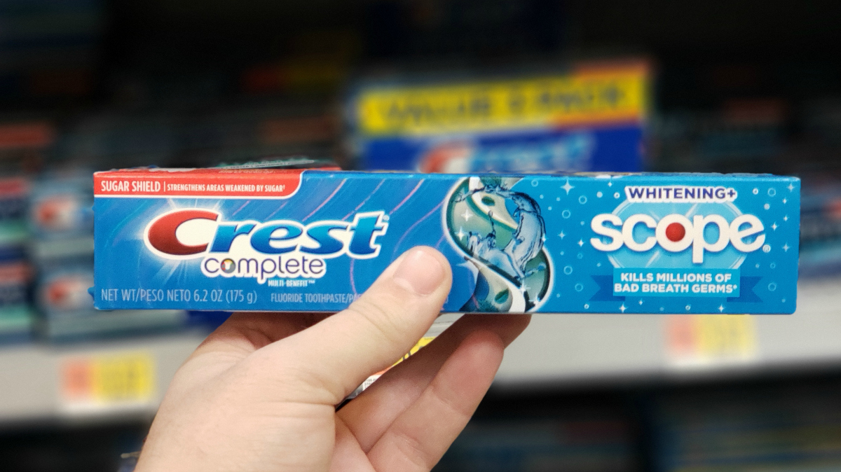 Crest Complete Whitening + Scope