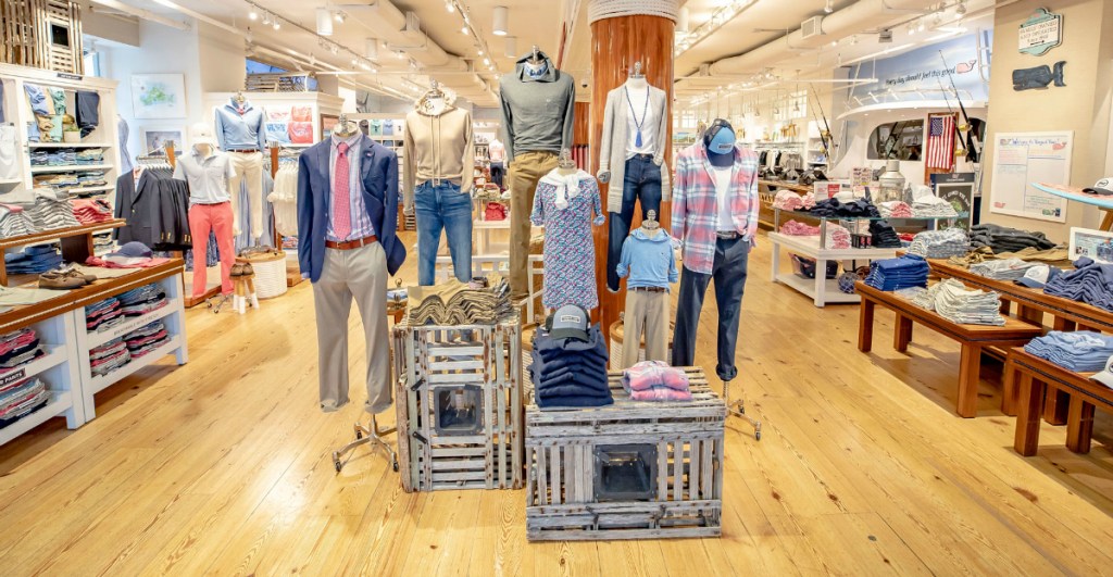 Vineyard Vines retail store display