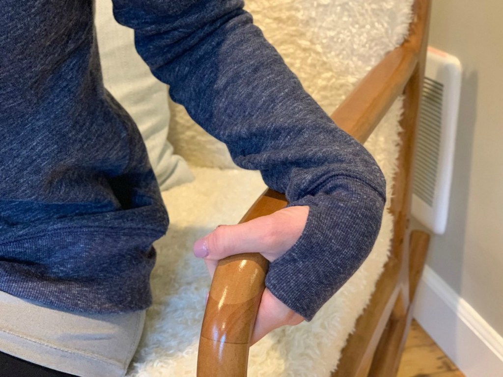 tek gear sweater thumb hole