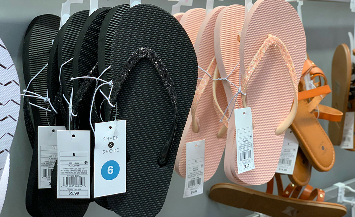 cheap flip flops — shade and shore flip flops from target