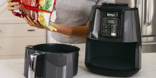 Amazon: Ninja 4-Quart Air Fryer Only $71.99 Shipped (Regularly $130) – Today Only