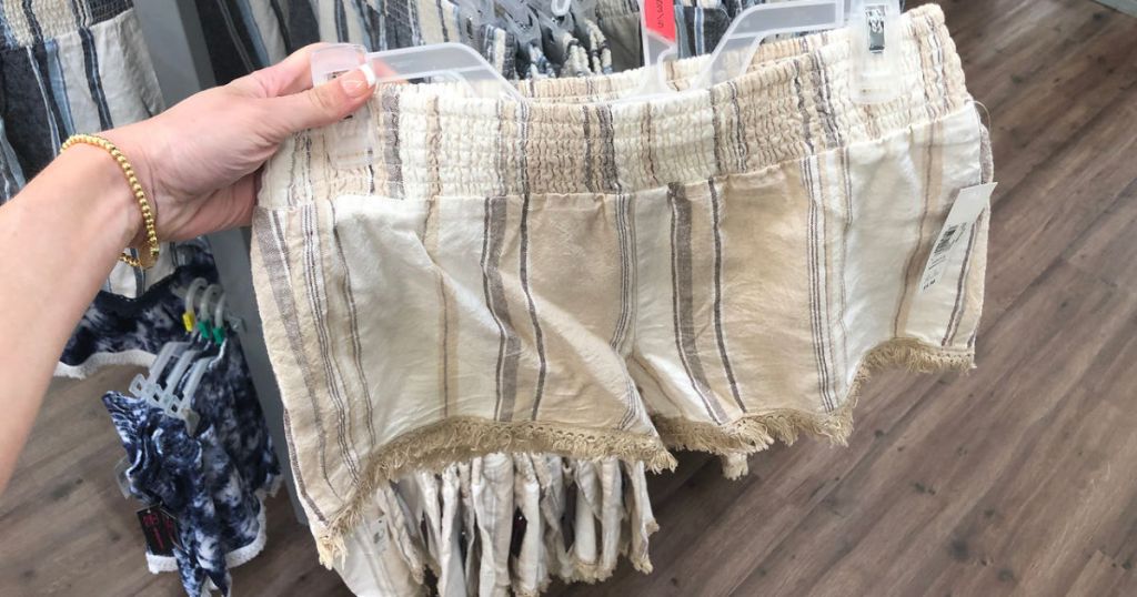 no boundaries khaki striped shorts walmart